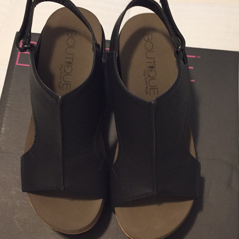 Boutique Corky’s 7 black Mulan Wedge